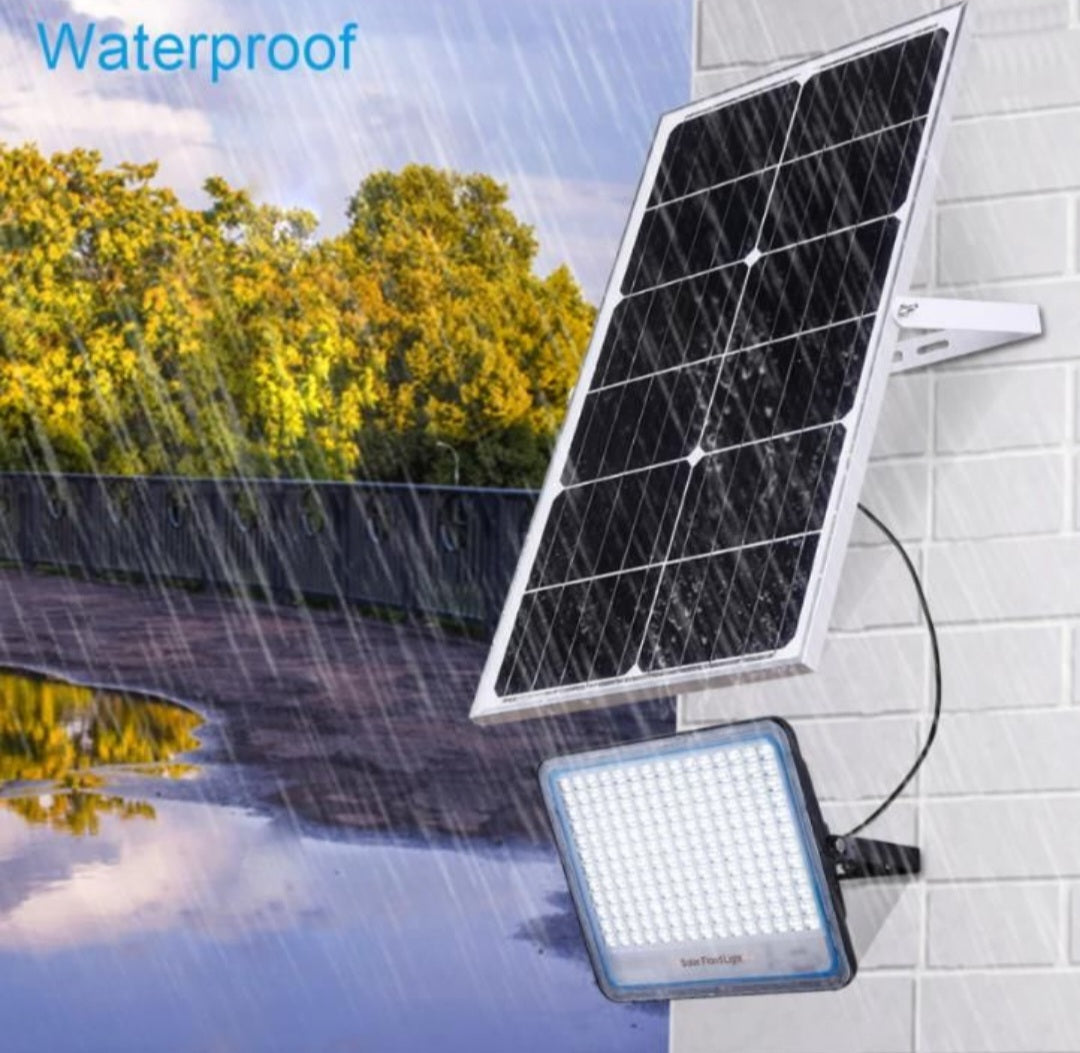 600W Solar Powered LED Flood Light With Panel & Remote