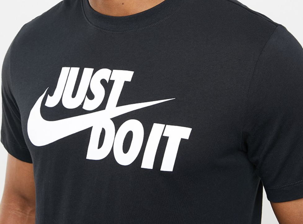 Just do it swoosh tee - black & white