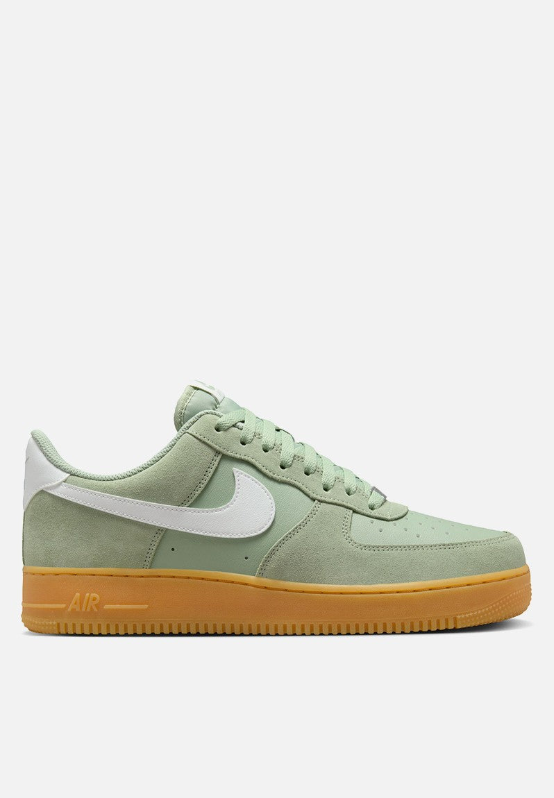 Nike Air Force 1 '07 LV8